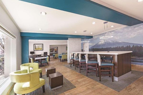 La Quinta Inn Ste Central Point - Medford